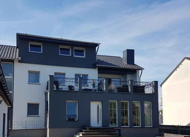 Fewo Mit Terasse Neuwied & Koblenz Exterior foto
